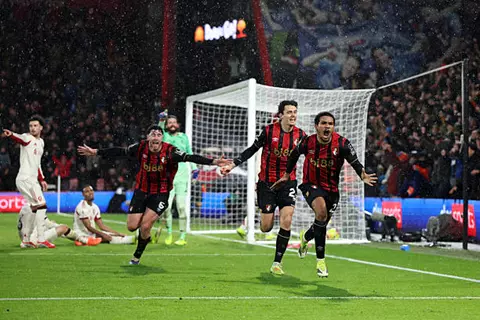 بهدف قاتل.. بورنموث يسقط ليفربول في الدوري الإنجليزي